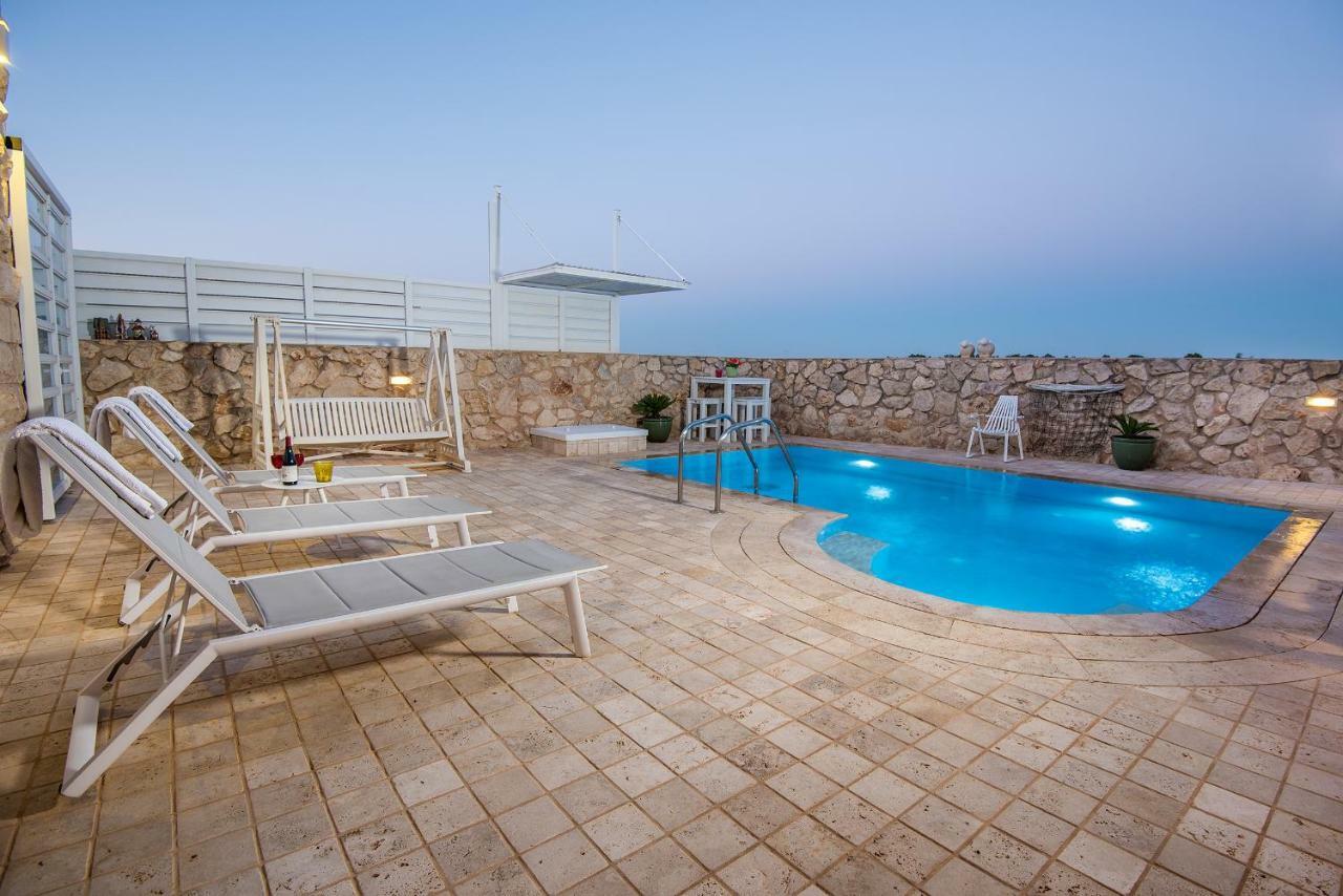 Nofesh Ba Alon 10 Villa Rosh Pinna Exterior photo